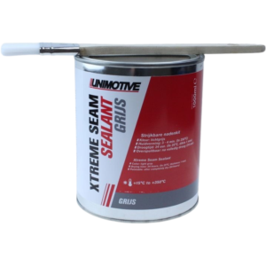 Kleur: lichtgrijs • Huidvorming: 3 - 4 min. (In 25C) • Droogtijd: 24 uur. (In 25 ° C, dikte 1 mm) • Overspuitbaar: na volledig droog (24 uur) • Werkbare temperatuur: 15 ÷ 350C Eigenschappen: Sneldrogend product dat is ontworpen voor het afdichten van naden, gewrichten en lasnaden in de delen van de auto-body. Een flexibele afdichting voor een uitstekende bescherming tegen water, vocht, vuil en stof. Na het uitharden, scheurt het niet en creëert een gladde laag, die met alle laksystemen kan worden beschilderd. Kan worden aangebracht door nylonborstel of stopverfmes. Basis: synthetisch rubber en harsen. Verschijning: thixotrope pasta. Specifieke zwaartekracht: 1,20 ± 0,02 g / cm3. Als gevolg van veel verf en laksoorten op de markt, is de compatibiliteitstest aanbevolen. Droogtijd hangt af van de lucht temperatuur, vochtigheid en dikte van de laag. Gebruikershandleiding: De te behandelen oppervlakken moeten schoon, droog, roest-, stof- en vetvrij zijn. Aanbevolen is om oppervlakken te behandelen met geschikte primer. Het product dient op de gewenste dikte aangebracht te worden. De gevormde laag moet onaangeraakt worden tot volledig drogen. Daarom is verdere vorming niet nodig.